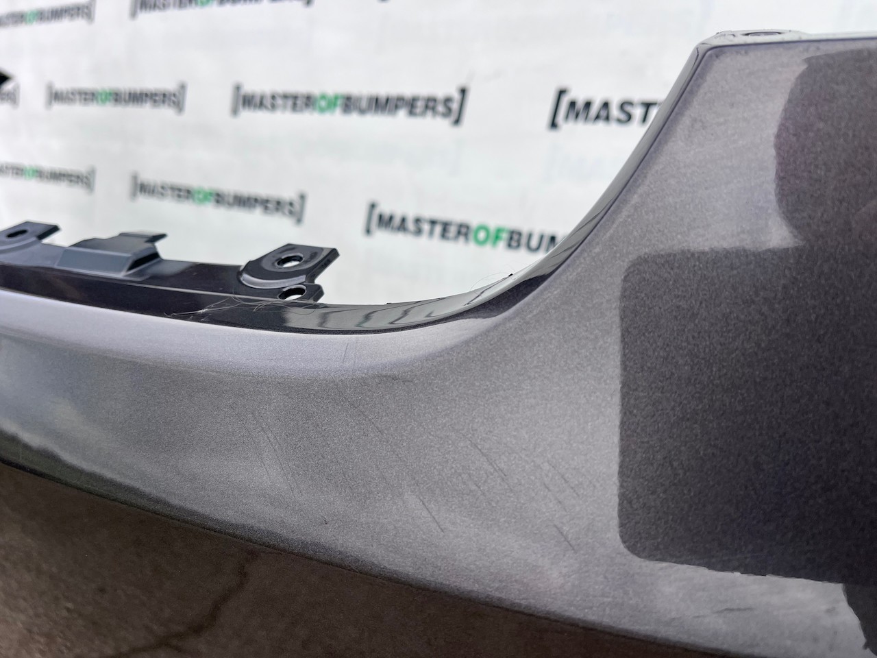 Land Rover Discovery R-dynamic Hse 2019-2022 Front Bumper 6 Pdc Genuine [p598]