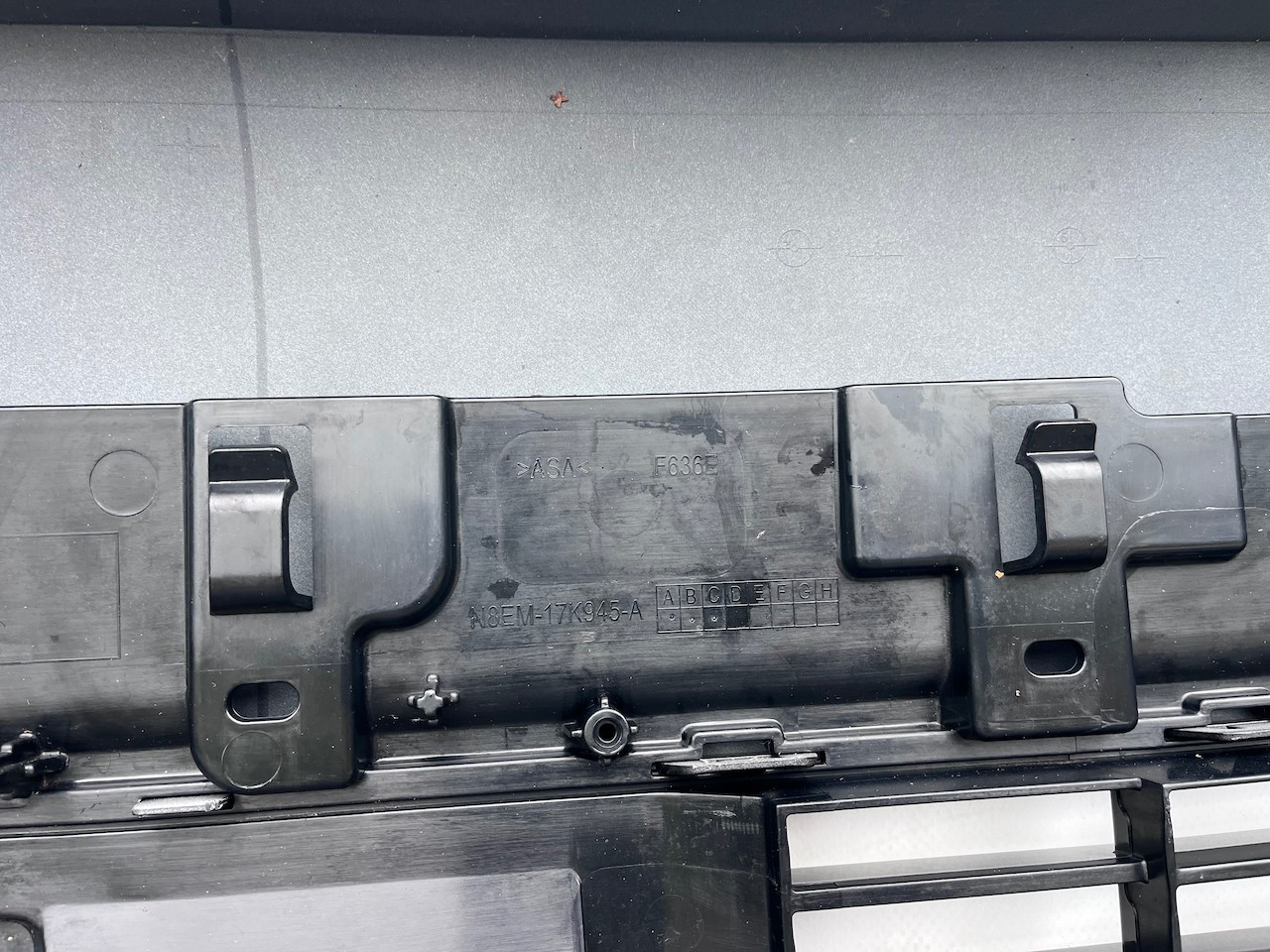 Range Rover Vouge Sv Autobiography 2021-2025 Front Bumper 6 Pdc Genuine [p611]