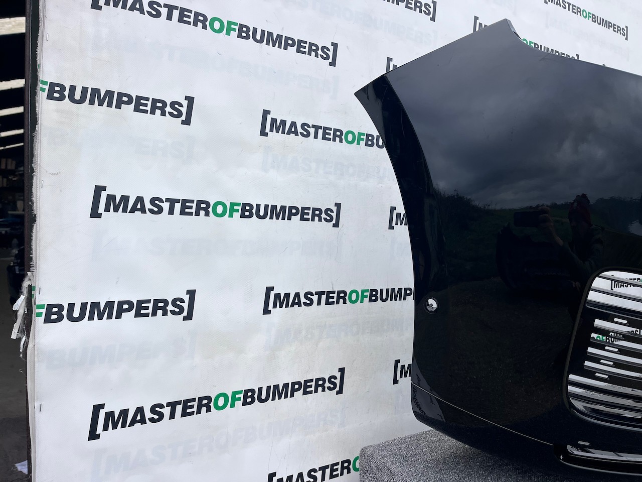 Range Rover Vouge Sv Autobiography 2021-2025 Front Bumper 6 Pdc Genuine [p611]