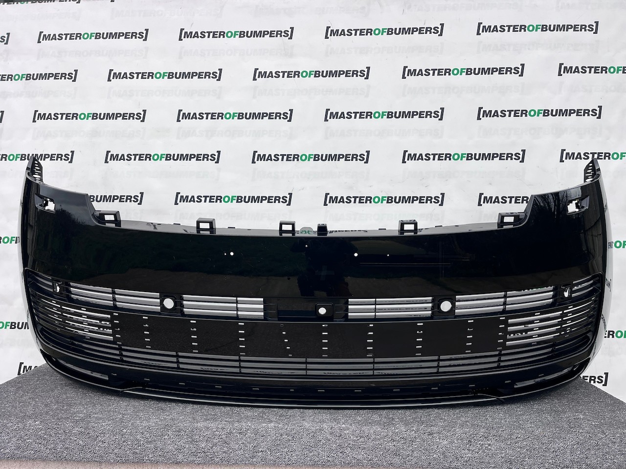 Range Rover Vouge Sv Autobiography 2021-2025 Front Bumper 6 Pdc Genuine [p597]