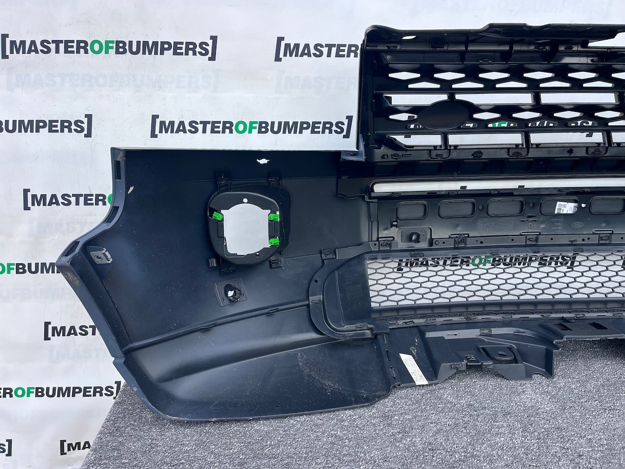 Land Rover Freelander 2 Hse Mk2 2011-2015 Front Bumper 4 Pdc Jets Genuine [p629]