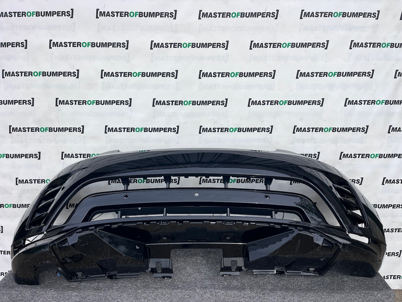 Land Rover Discovery R-dynamic Hse 2021-2024 Front Bumper 6 Pdc Genuine [p648]