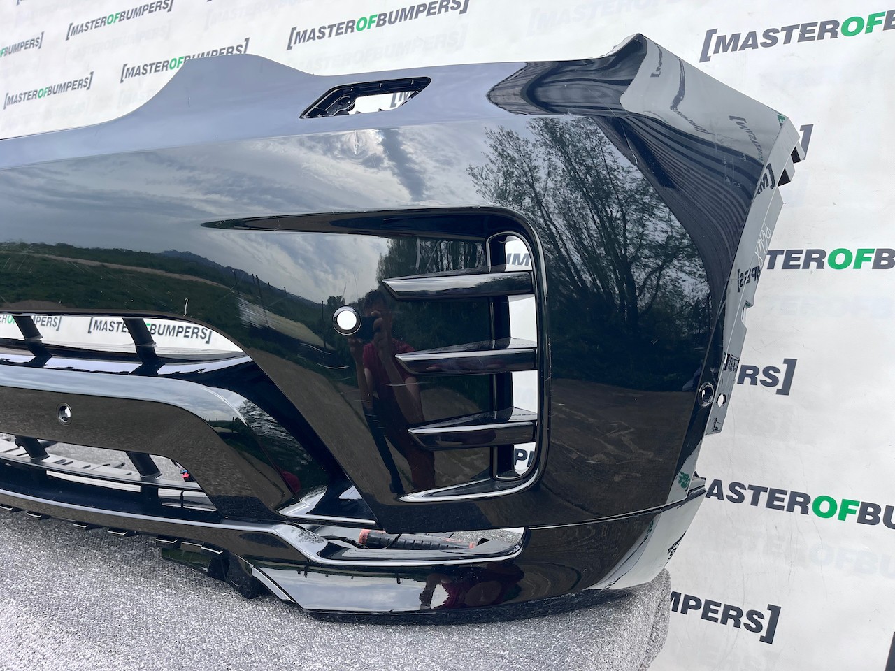 Land Rover Discovery R-dynamic Hse 2021-2024 Front Bumper 6 Pdc Genuine [p648]