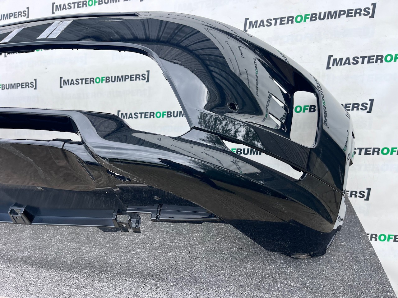 Land Rover Discovery Sport R-dynamic Hse 2024-2027 Front Bumper Genuine [p650]
