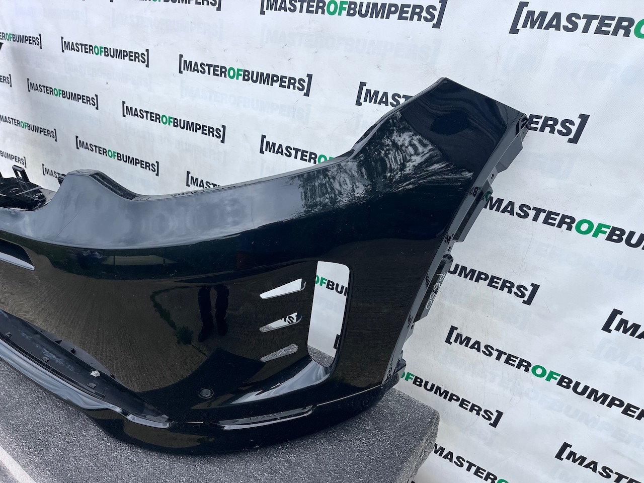 Land Rover Discovery Sport R-dynamic Hse 2024-2027 Front Bumper Genuine [p650]