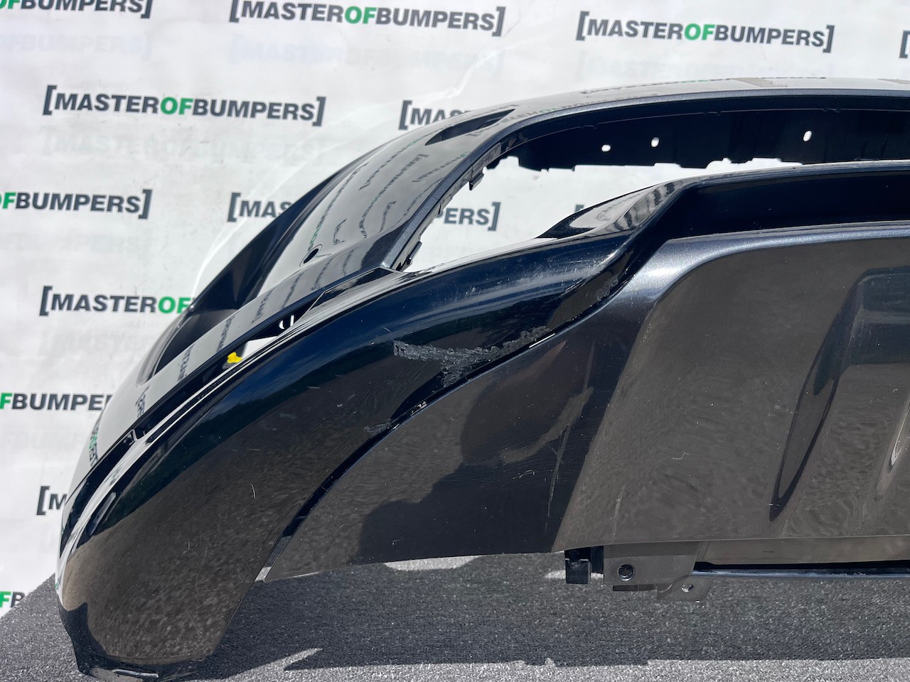 Land Rover Discovery Sport R Dynamic Hse 2023-2026 Front Bumper Genuine [p707]