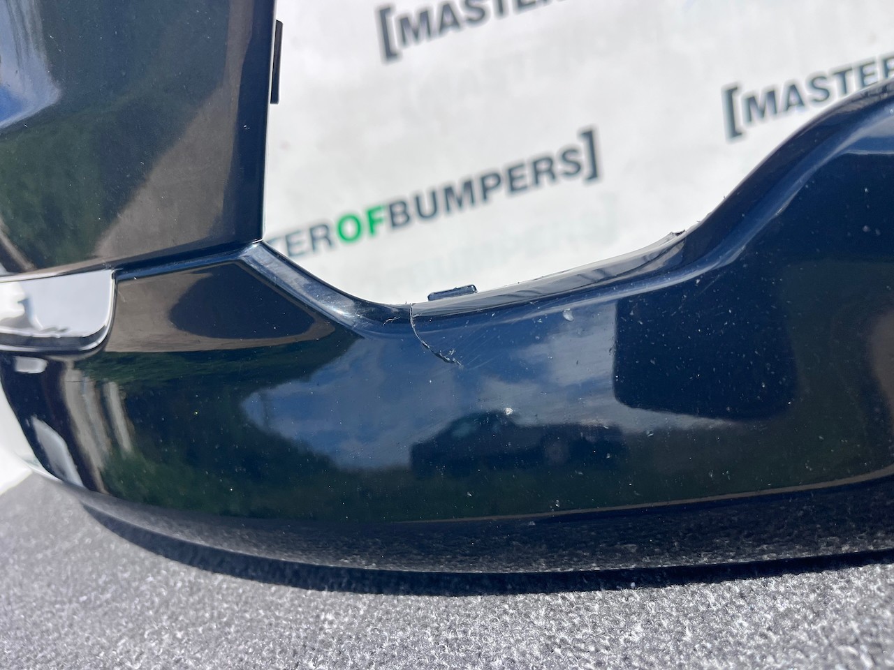 Land Rover Discovery Sport R Dynamic Hse 2023-2026 Front Bumper Genuine [p707]