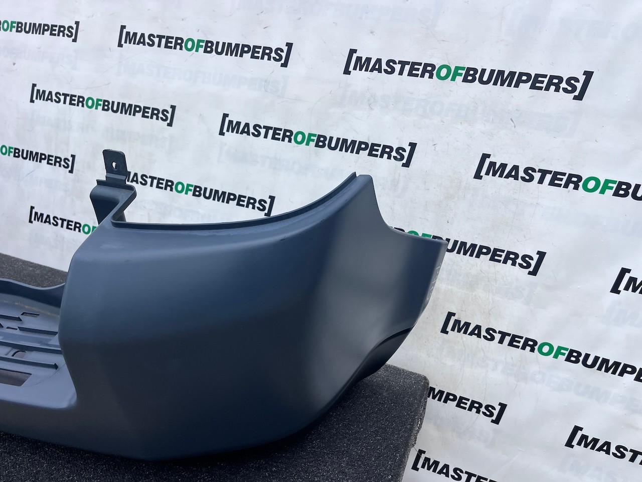 Land Rover Freelander 2 2007-2014 Rear Bumper No Pdc Genuine [p713]