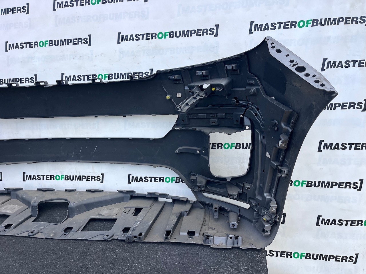 Range Rover Sport L461 Suv 2022-2025 Front Bumper 6 Pdc + Jets Genuine [p779]