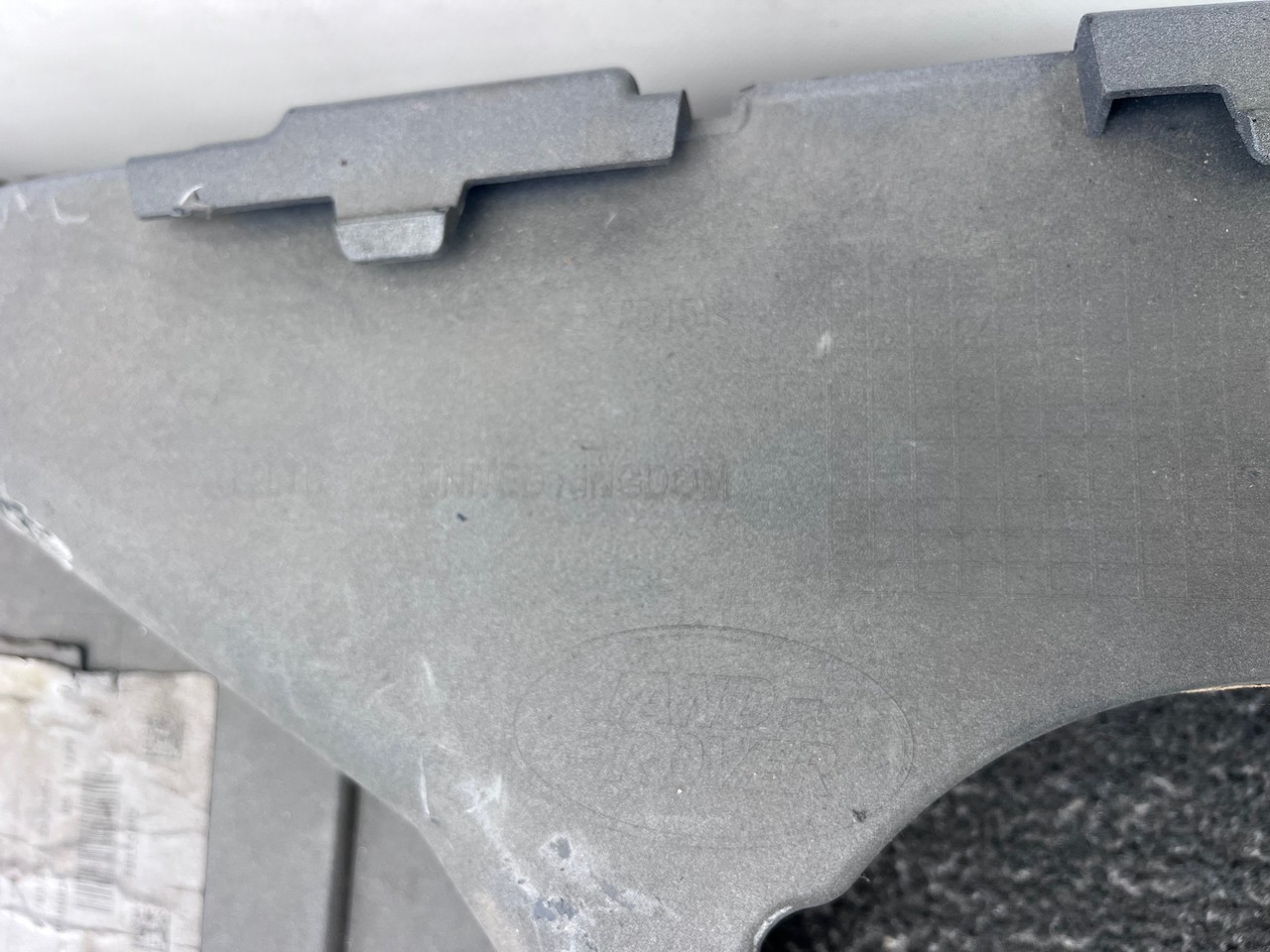 Range Rover Sport L461 Suv 2022-2025 Front Bumper 6 Pdc + Jets Genuine [p779]