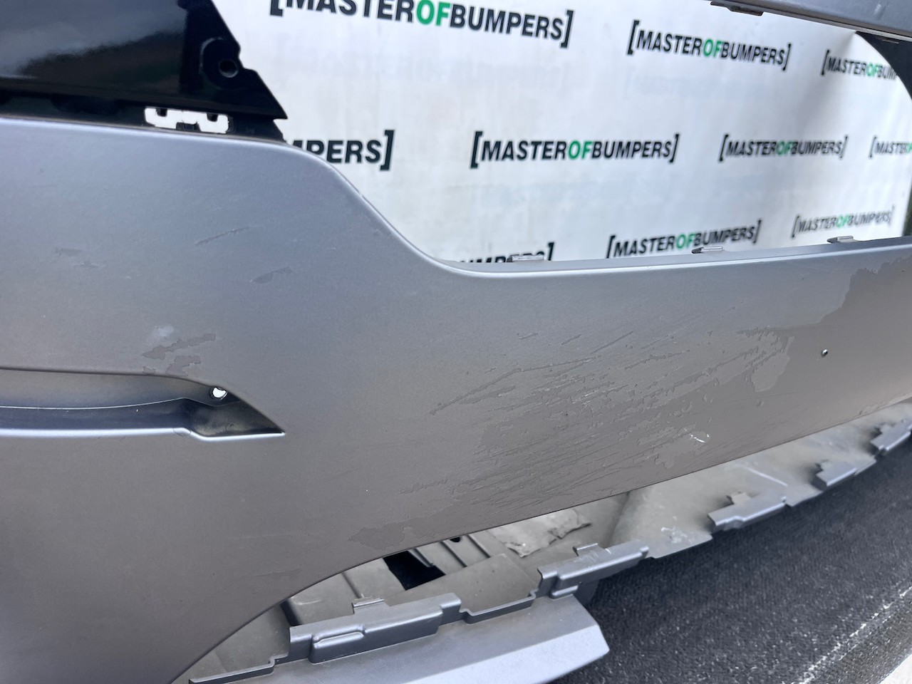 Range Rover Sport L461 Suv 2022-2025 Front Bumper 6 Pdc + Jets Genuine [p779]