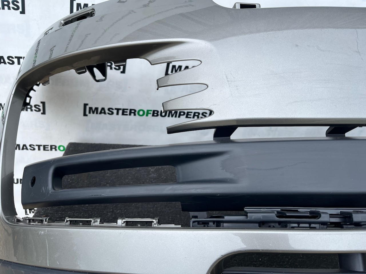 Range Rover Vouge L405 2012-2017 Front Bumper 6 Pdc Genuine [p775]
