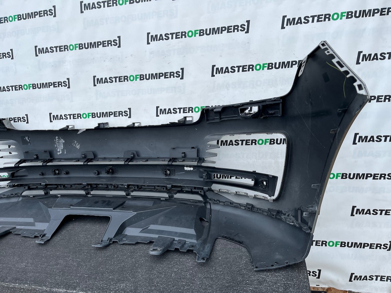 Range Rover Vouge L405 2012-2017 Front Bumper 6 Pdc Genuine [p775]
