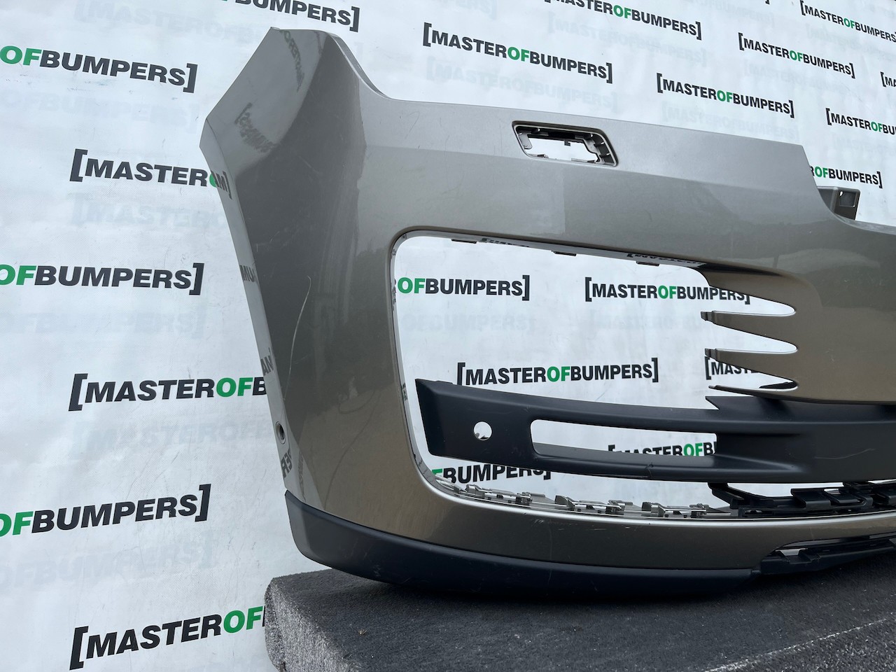 Range Rover Vouge L405 2012-2017 Front Bumper 6 Pdc Genuine [p775]