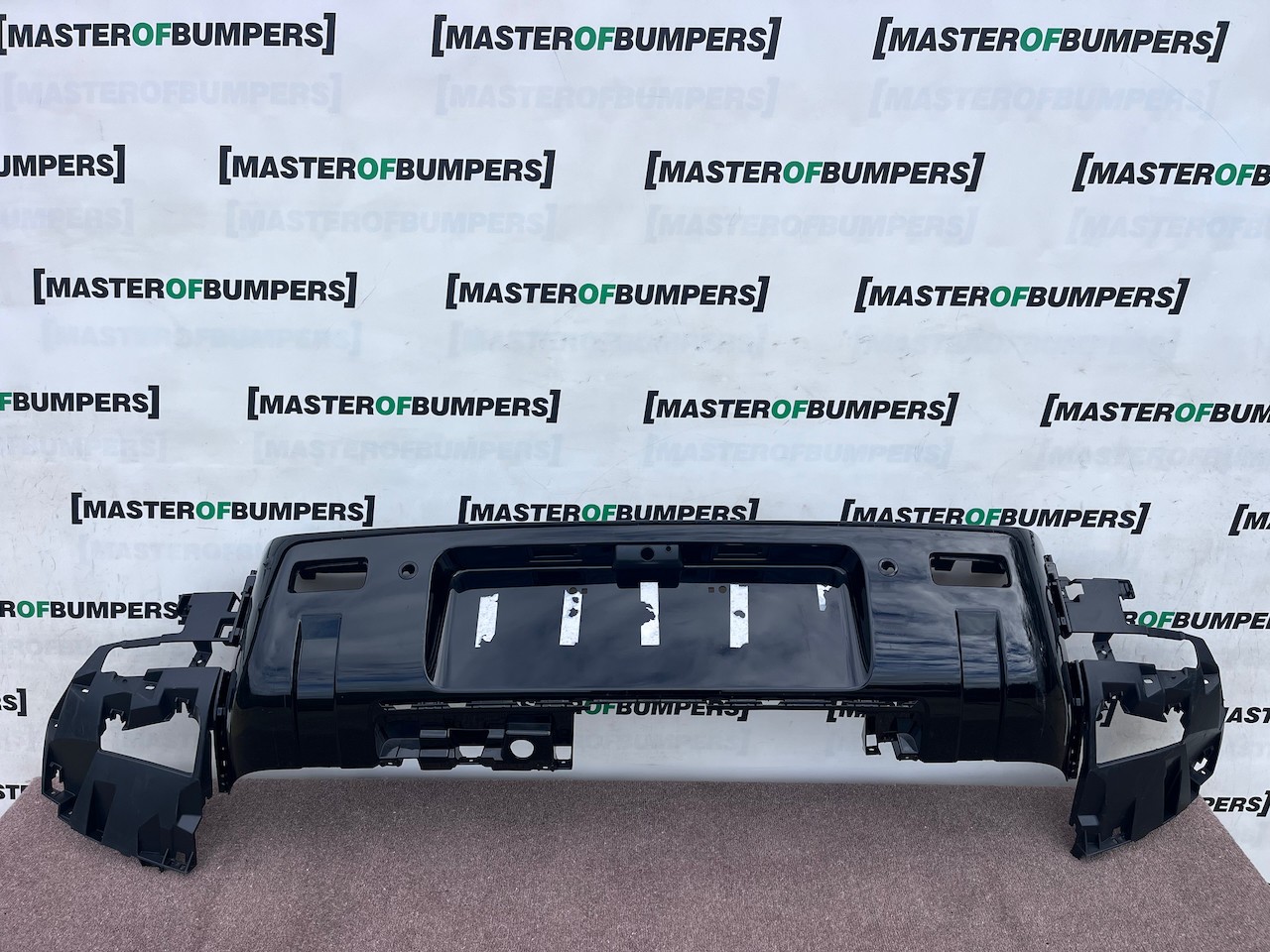 Land Rover Defender S D200 Suv 2019-2024 Rear Bumper Pdc Genuine [p801]