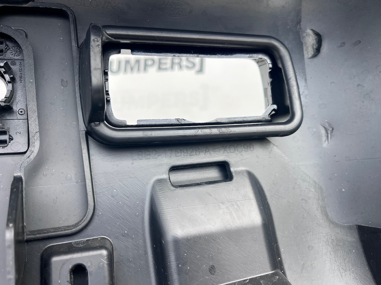Land Rover Defender S D200 Suv 2019-2024 Rear Bumper Pdc Genuine [p801]