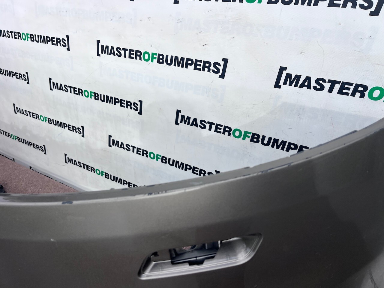 Range Rover Sport L461 Suv 2022-2025 Front Bumper 6 Pdc Jets Genuine [p823]