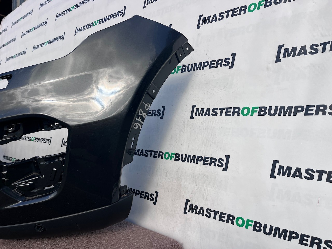 Land Rover Discovery Sport Hse 2015-2019 Front Bumper 4 Pdc Genuine [p816]