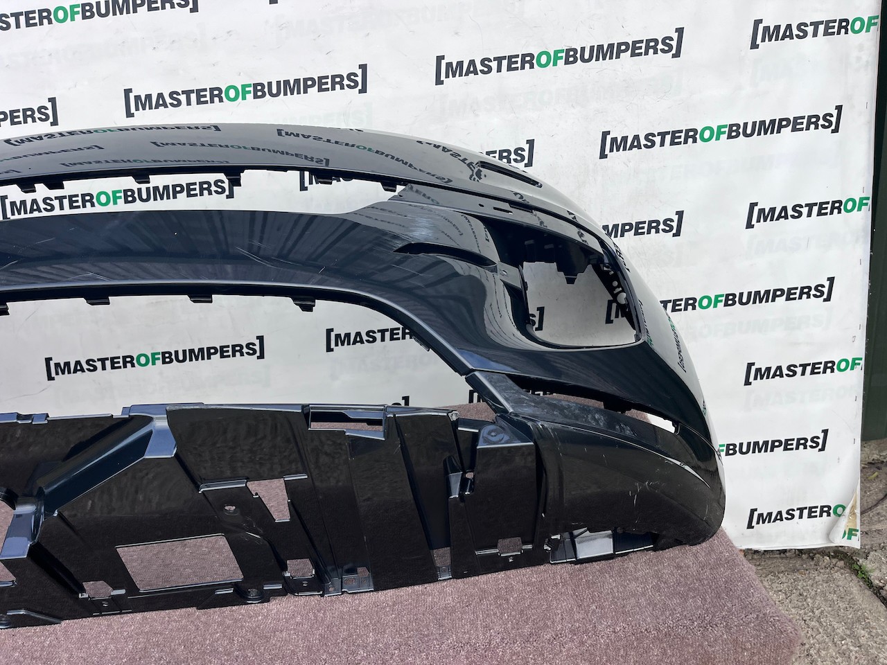 Range Rover Sport L461 Suv 2022-2025 Front Bumper 6 Pdc + Jets Genuine [p838]