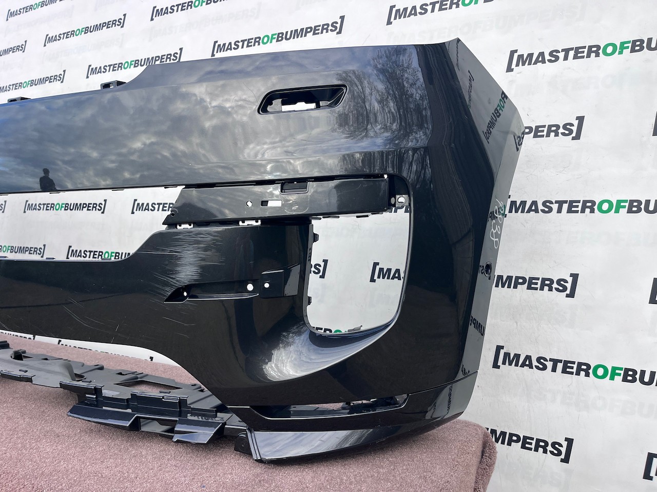 Range Rover Sport L461 Suv 2022-2025 Front Bumper 6 Pdc + Jets Genuine [p838]