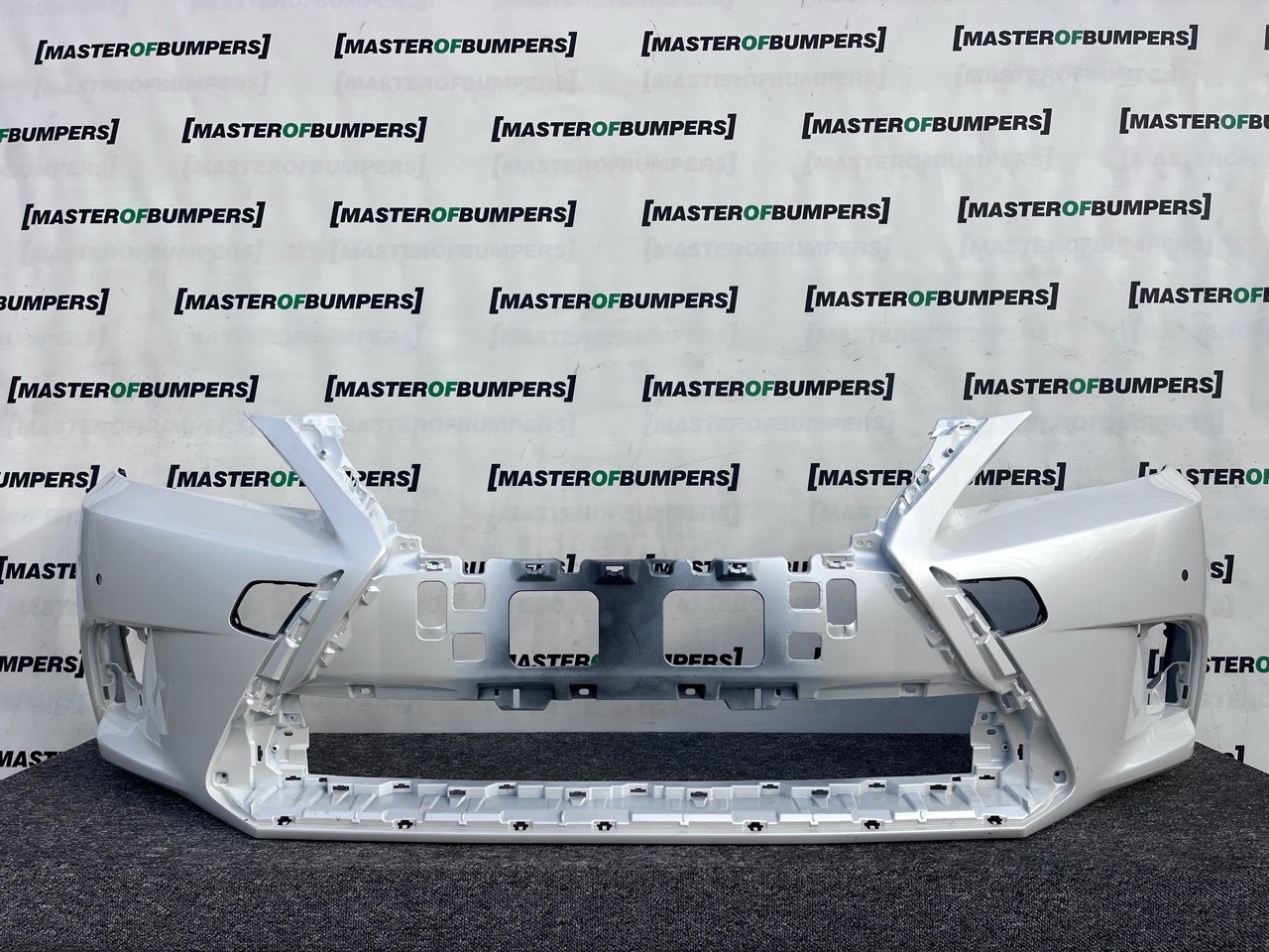 Lexus Ct200h Executive 2nd Lift  2017-22 Front Bumper 4 Pdc Genuine [t562]