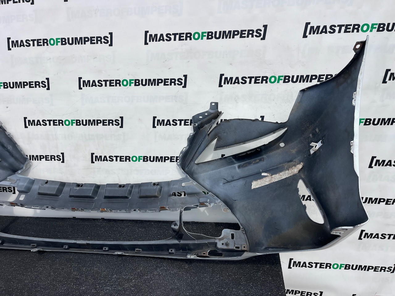 Lexus Rc300h F Sport Rc 300 H 2016-2019 Front Bumper 6 Pdc Genuine [t655]