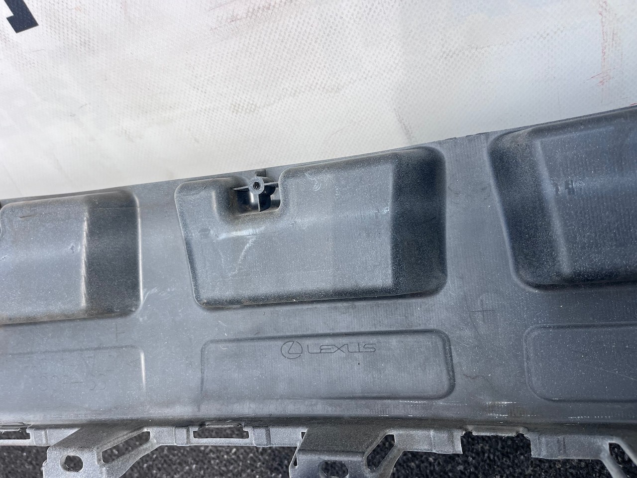 Lexus Rc300h F Sport Rc 300 H 2016-2019 Front Bumper 6 Pdc Genuine [t655]