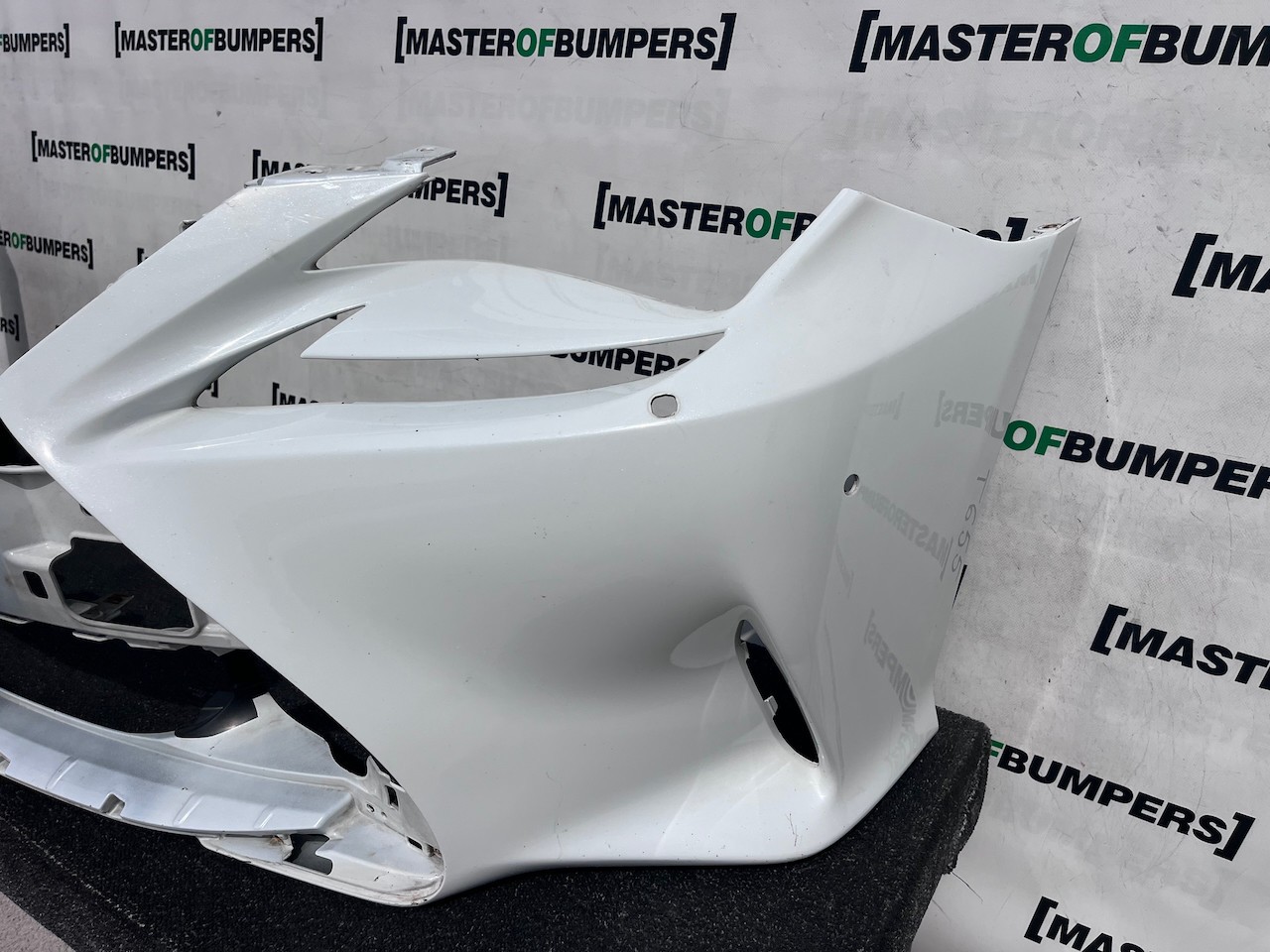 Lexus Rc300h F Sport Rc 300 H 2016-2019 Front Bumper 6 Pdc Genuine [t655]