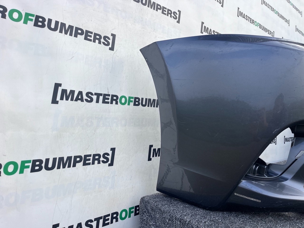 Lexus Ct200h Luxury 2nd Lift  2017-22 Front Bumper No Pdc No Jets Genuine [t559]