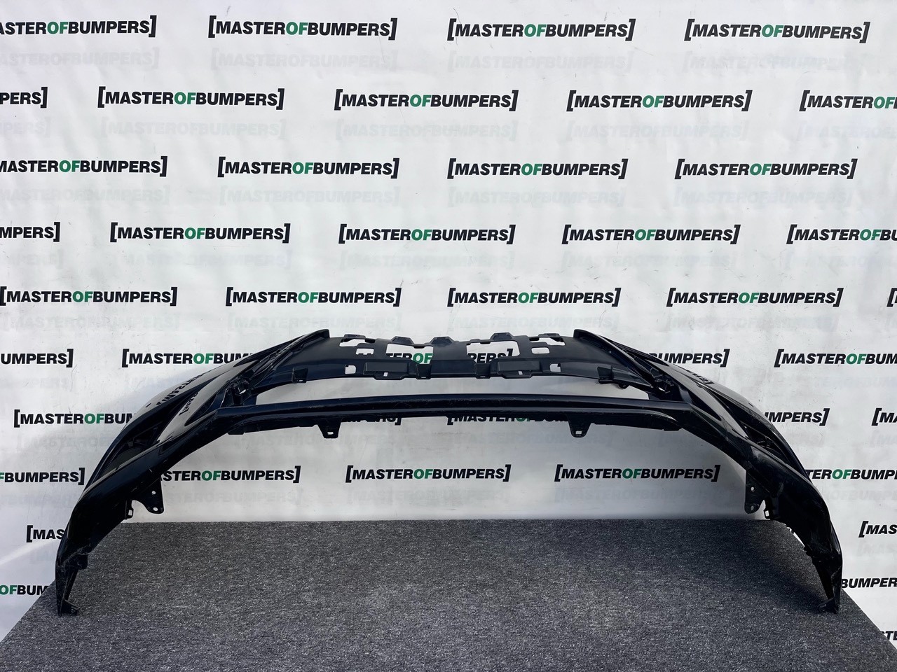 Lexus Ct200h Sport 2nd Lift  2017-2022 Front Bumper 4 Pdc Genuine [t563]