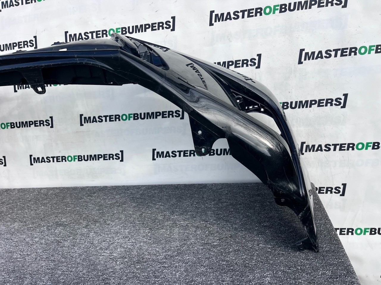 Lexus Ct200h Sport 2nd Lift  2017-2022 Front Bumper 4 Pdc Genuine [t563]