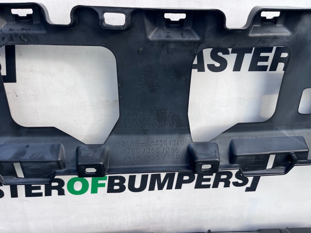 Lexus Ct200h Sport 2nd Lift  2017-2022 Front Bumper 4 Pdc Genuine [t563]