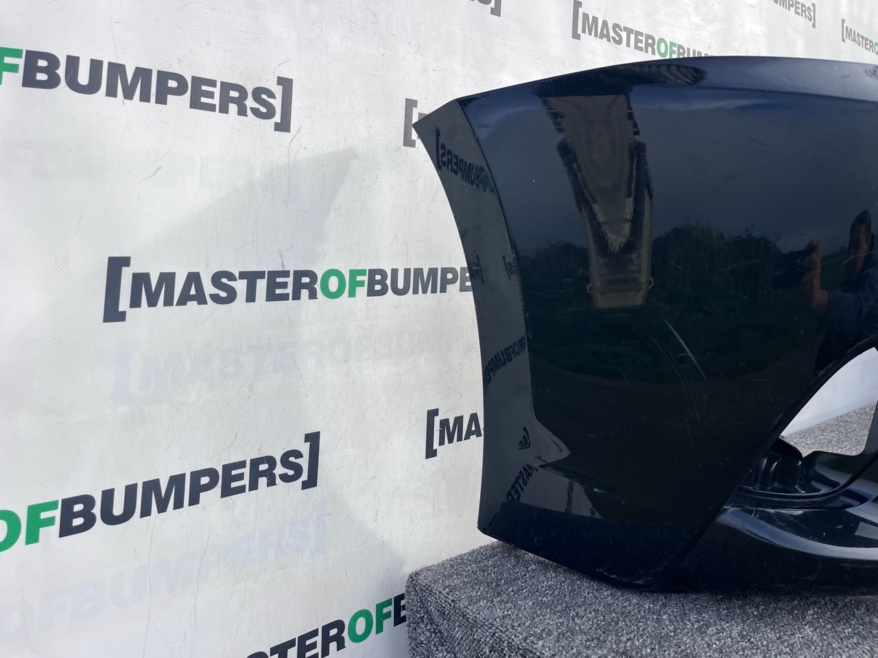 Lexus Ct200h Sport 2nd Lift  2017-2022 Front Bumper 4 Pdc Genuine [t563]