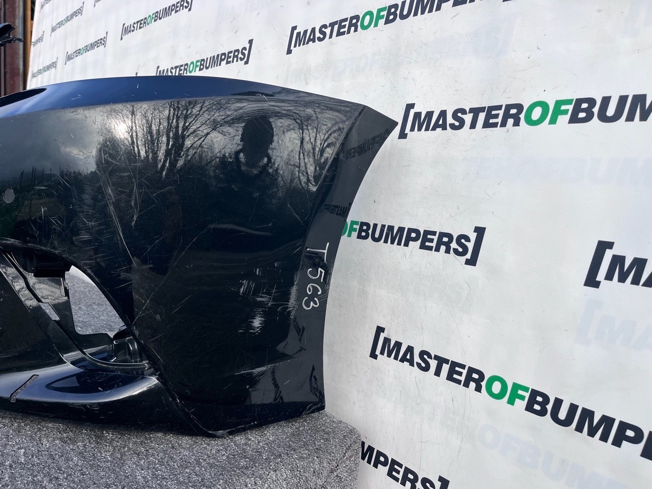 Lexus Ct200h Sport 2nd Lift  2017-2022 Front Bumper 4 Pdc Genuine [t563]