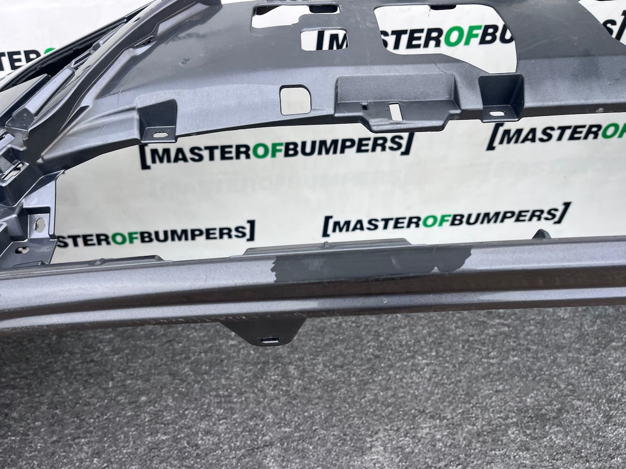 Lexus Ct200h Luxury 2nd Lift  2017-22 Front Bumper 4 Pdc No Jets Genuine [t566]