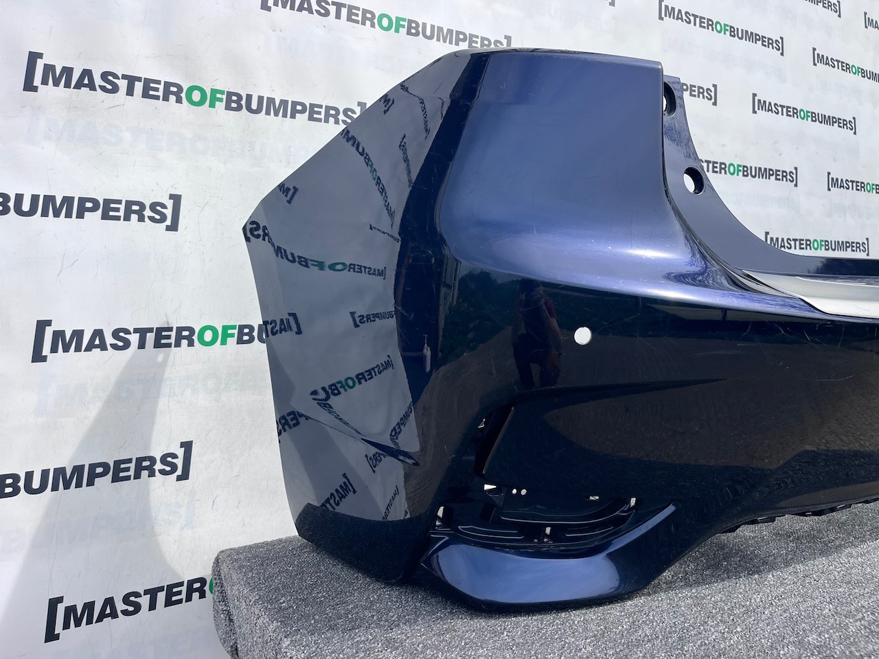 Lexus Ct200h Luxury Lift  2014-2020 Rear Bumper 4 Pdc Genuine [t617]