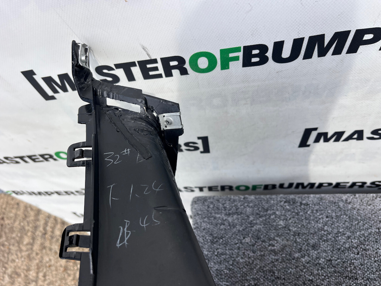 Lotus Eletre Electric Suv 2023-on Front Bumper Moulding Genuine [p462]