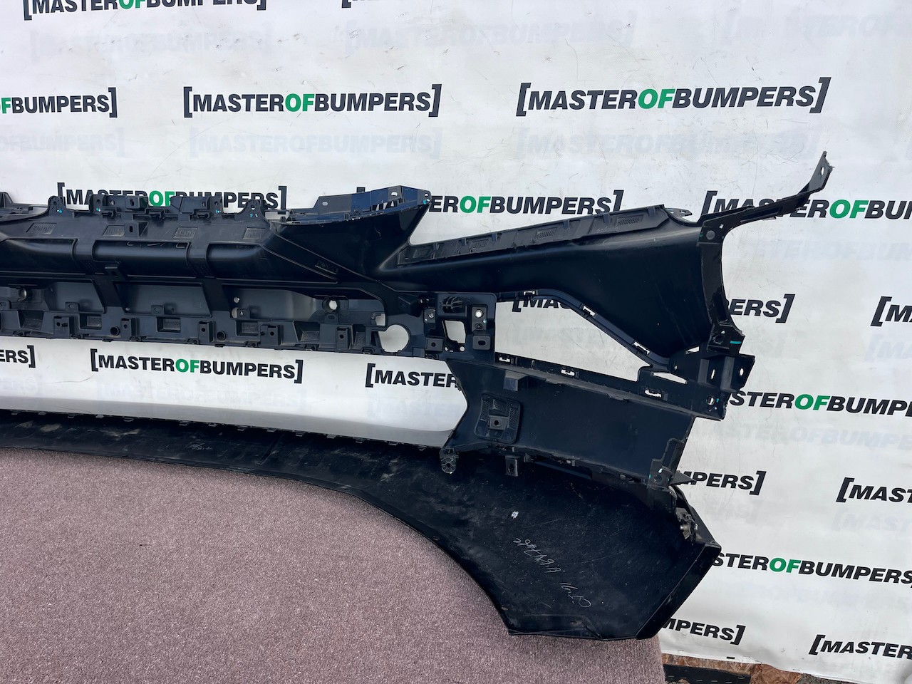 Lotus Eletre Ev Mpv Hybrid Plug In 2024-2027 Front Bumper Pdc Genuine [p822]