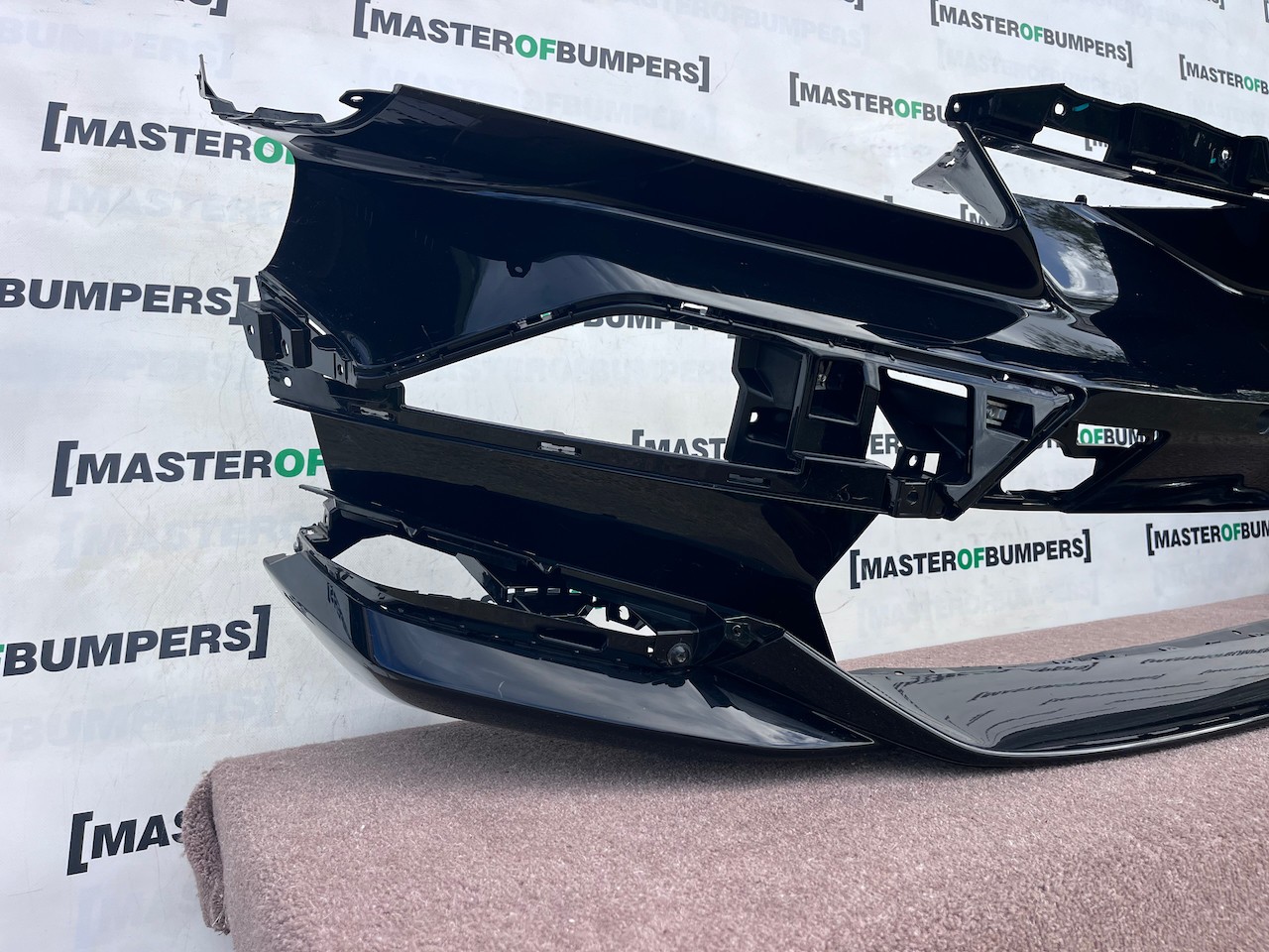Lotus Eletre Ev Mpv Hybrid Plug In 2024-2027 Front Bumper Pdc Genuine [p822]