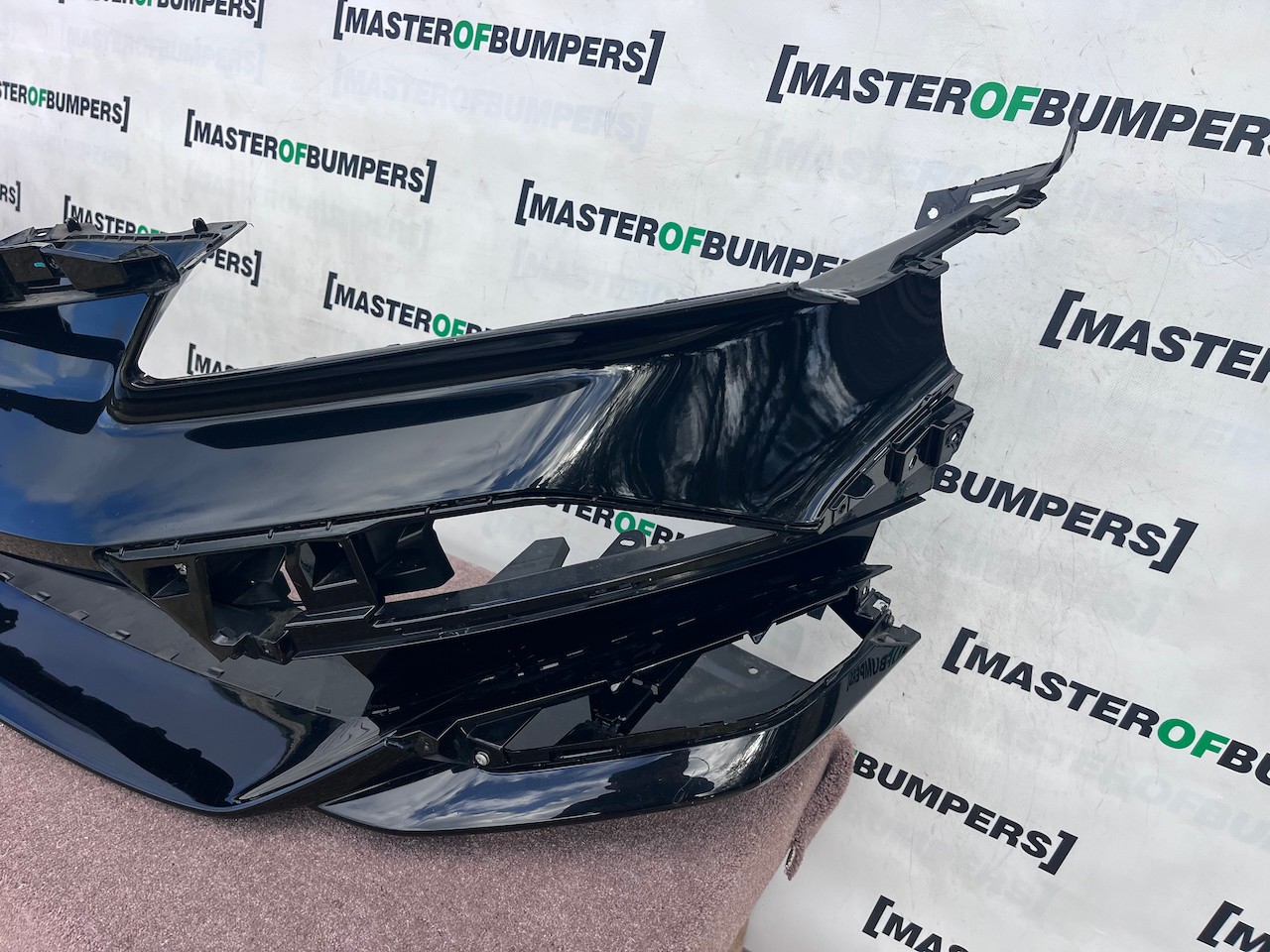 Lotus Eletre Ev Mpv Hybrid Plug In 2024-2027 Front Bumper Pdc Genuine [p822]