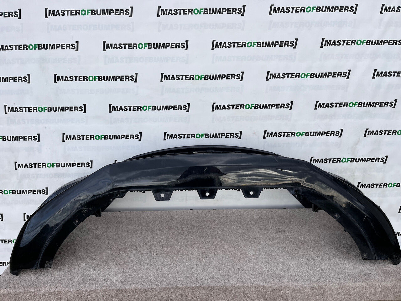 Maserati Ghibli Granlusso S 2018 - On Front Bumper 6 Pdc Genuine [p20]