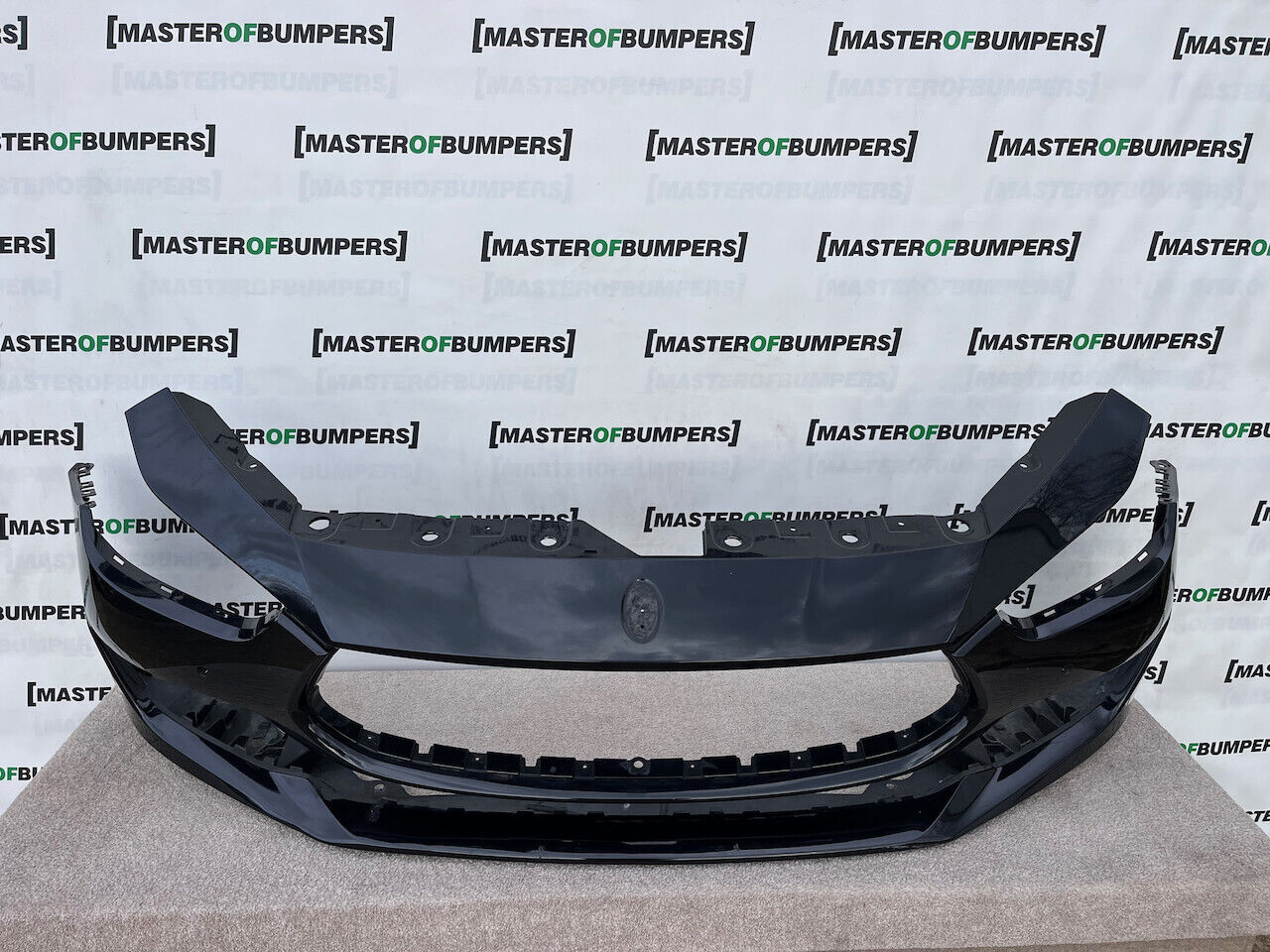 Maserati Ghibli Granlusso S 2018 - On Front Bumper 6 Pdc Genuine [p20]