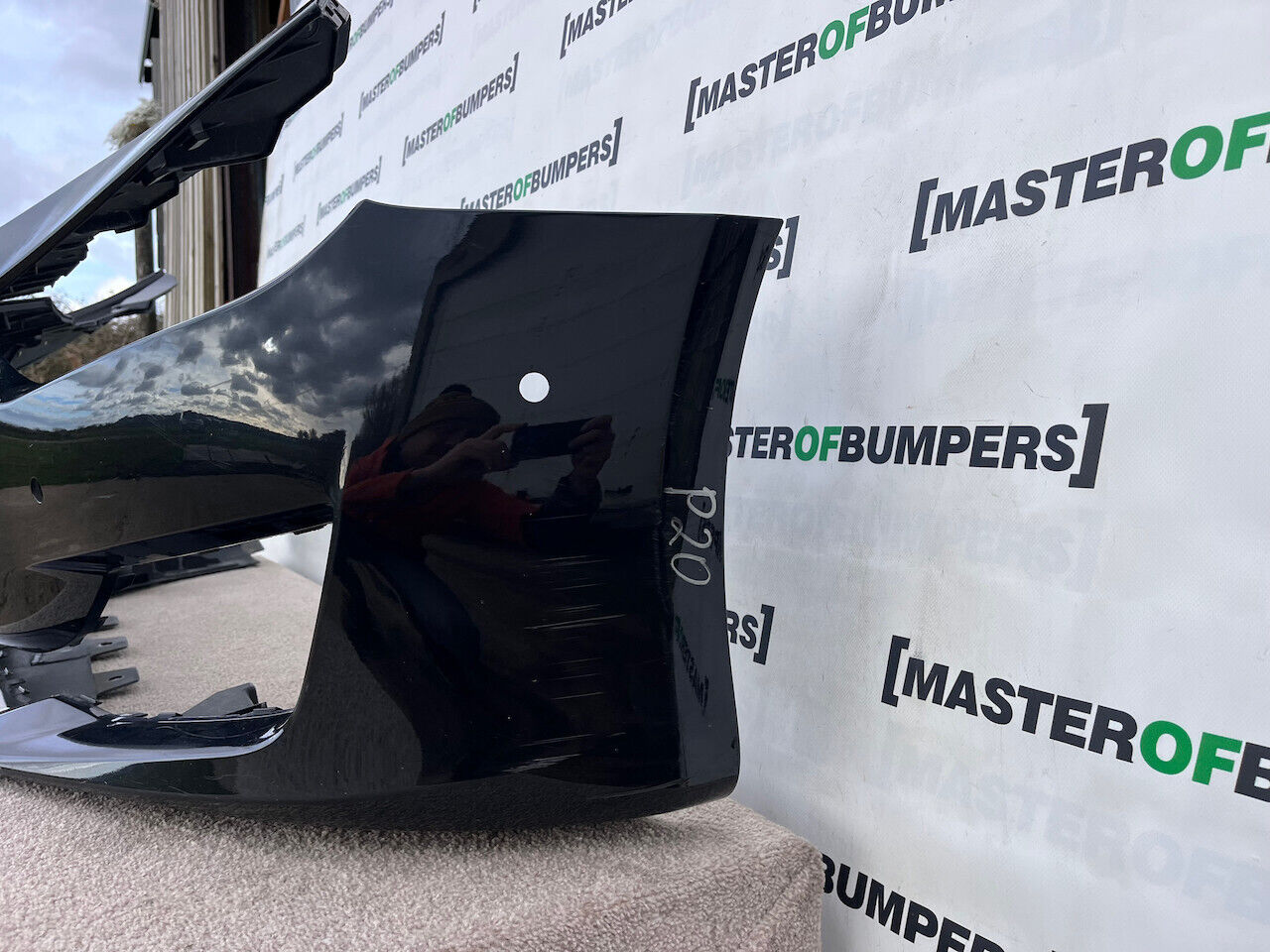 Maserati Ghibli Granlusso S 2018 - On Front Bumper 6 Pdc Genuine [p20]