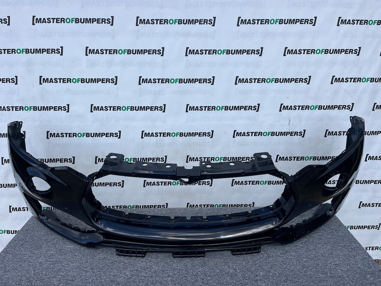 Maserati Levante V6 Zf Suv 4wd 2017 - 2021 Front Bumper 6 Pdc Genuine [p721]