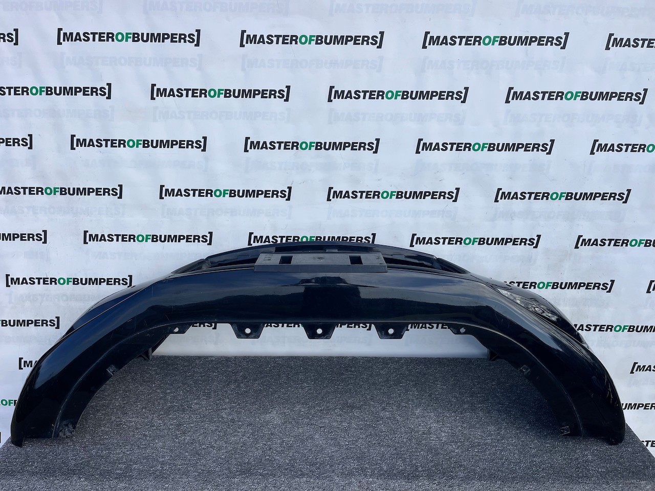 Maserati Ghibli Granlusso S Royale 2018 - 2022 Front Bumper 6 Pdc Genuine [p616]