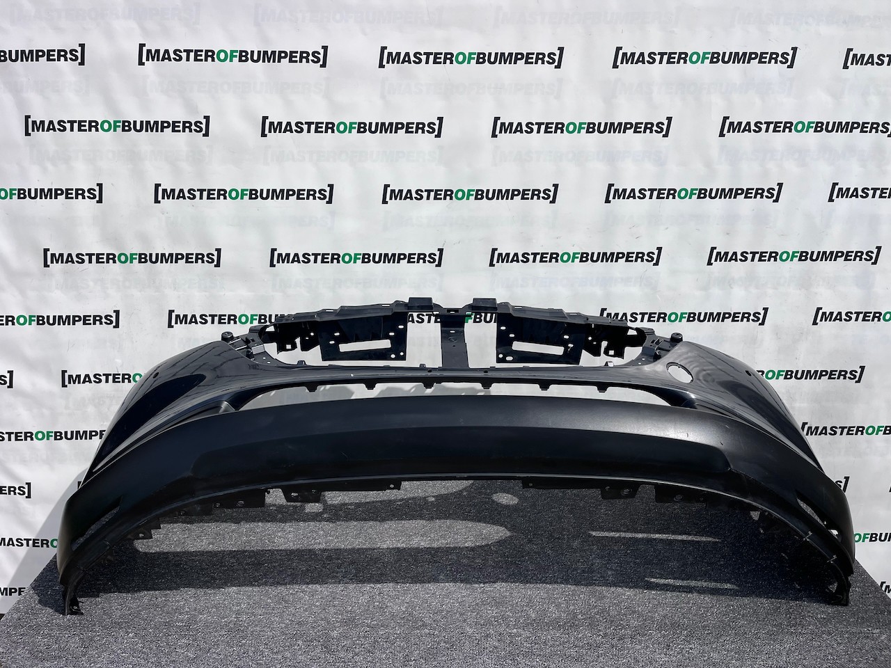 Mazda Cx-30 Skyactiv Mhev Sport 2020-2025 Front Bumper 4 Pdc Genuine [g620]