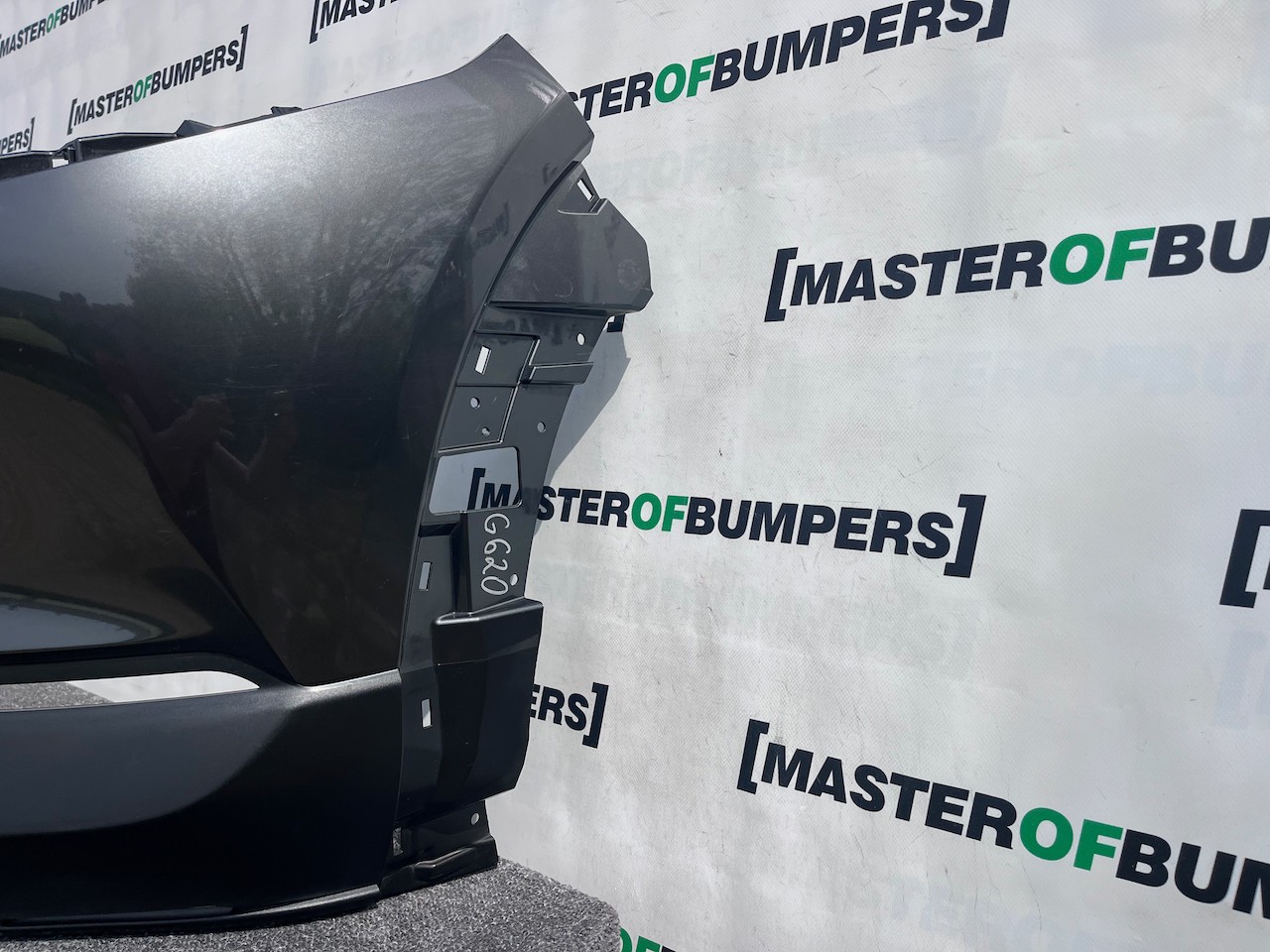 Mazda Cx-30 Skyactiv Mhev Sport 2020-2025 Front Bumper 4 Pdc Genuine [g620]