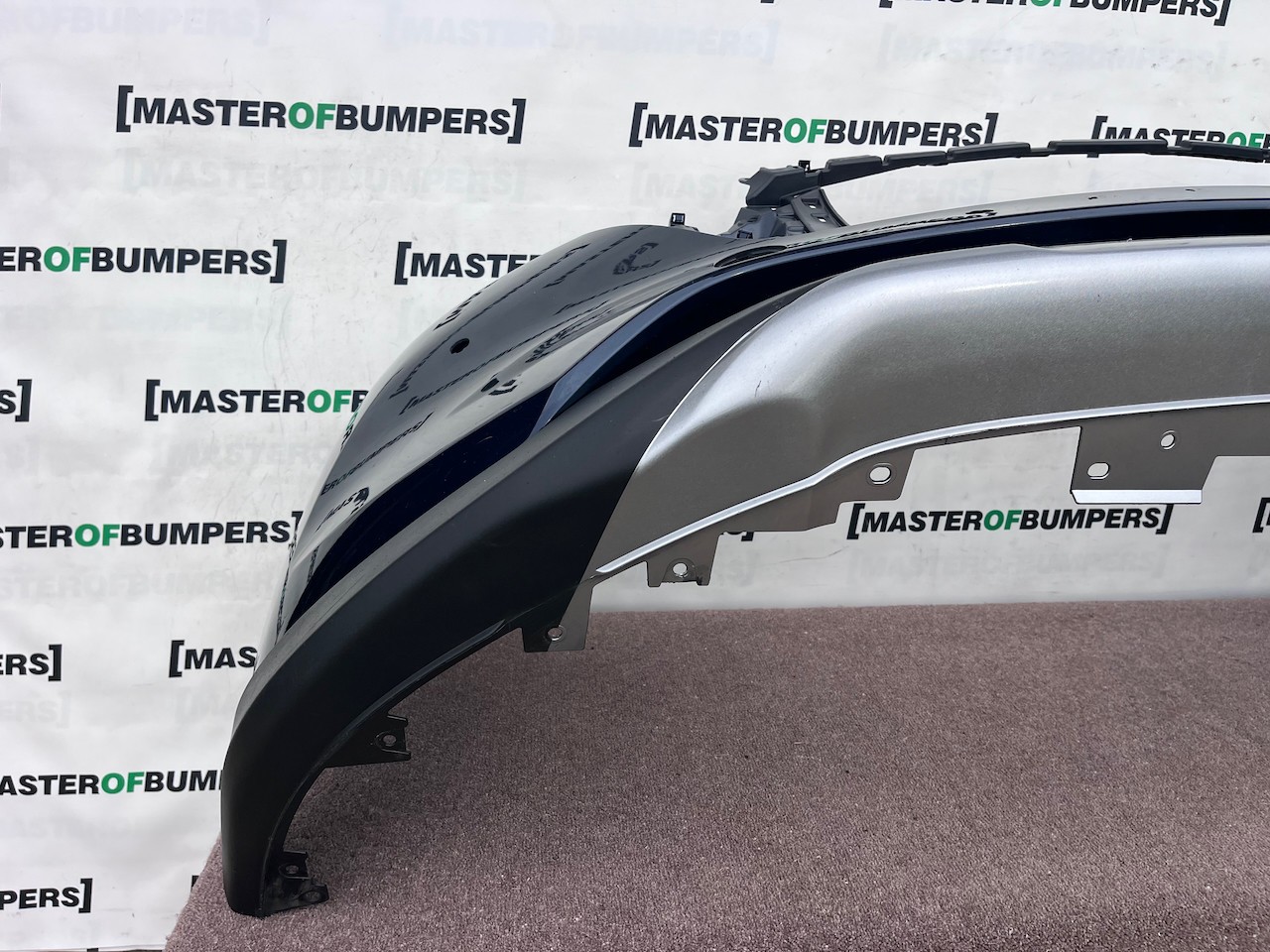 Mazda Cx-5 Cx5 Sport Mk2 2022-2025 Front Bumper 4 Pdc No Jets Genuine [g649]
