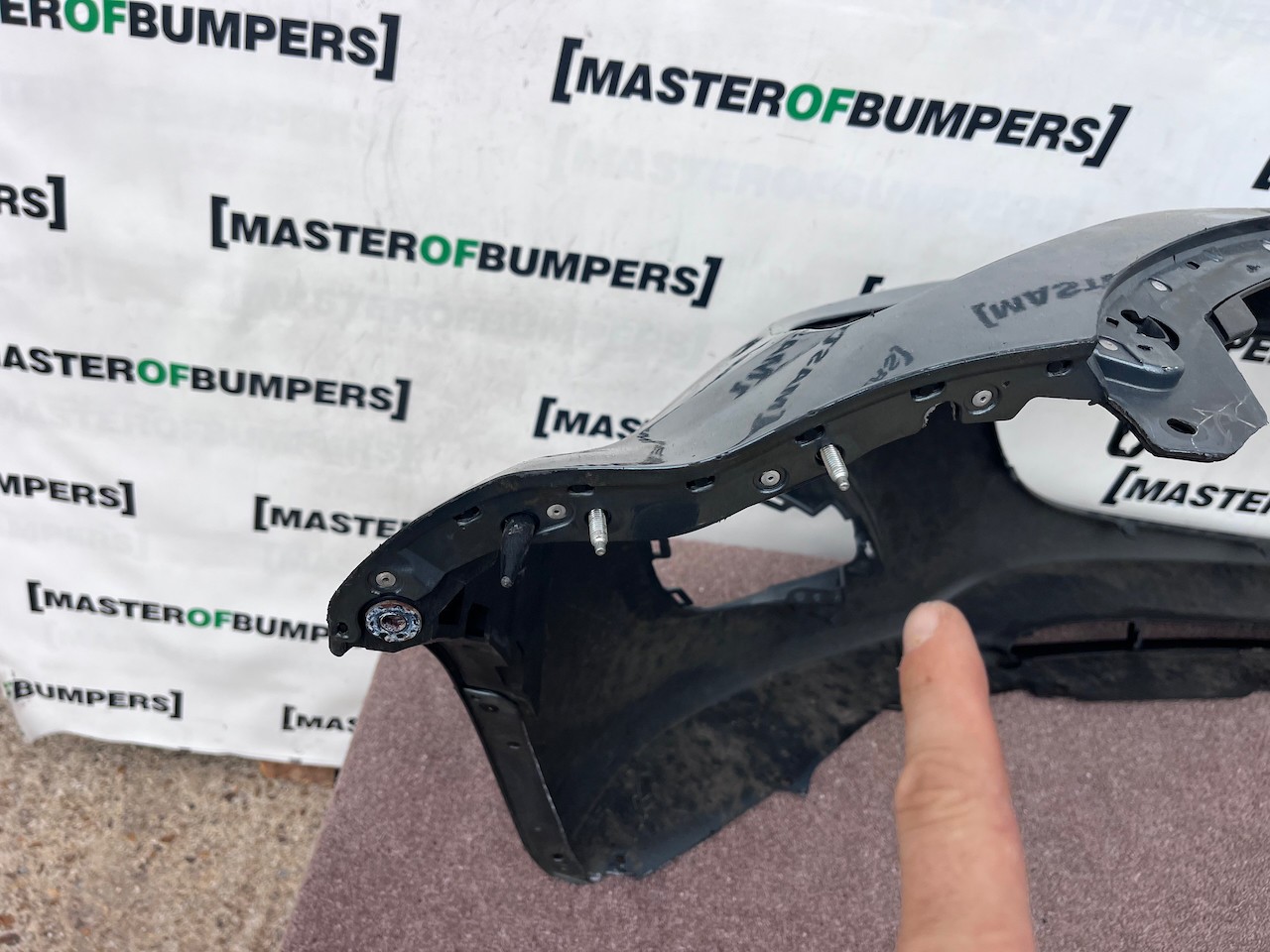 Mazda Mx5 Mx-5 Cabrio Nc2 Lift 2009-2012  Front Bumper Genuine [g650]