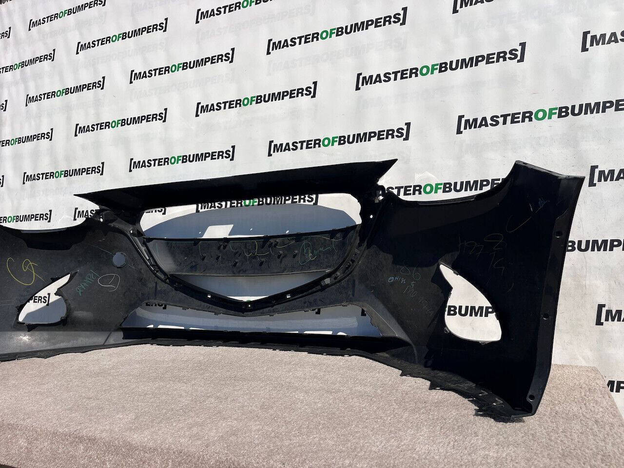 Mazda 2 Mk3 Hatchback Skyactive 2014-2018 Front Bumper Genuine [g524]